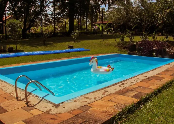 Casa no 1 andar da casa principal na Chácara Canto dos Pássaros